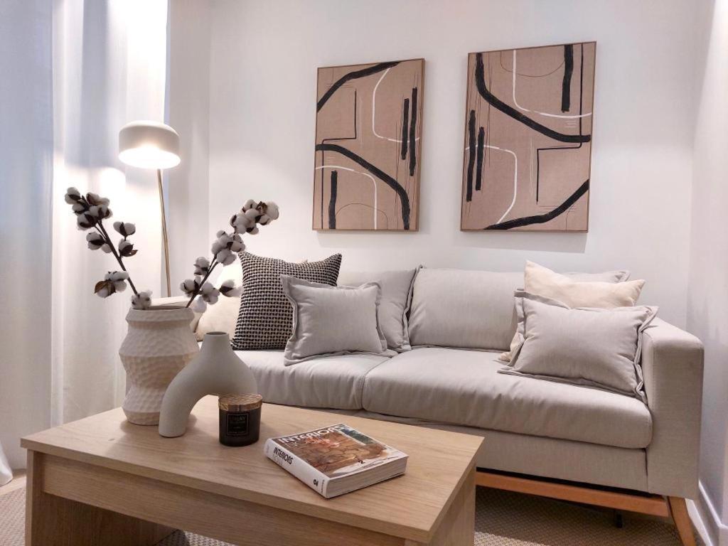 Helearon Suite Málaga Exteriör bild